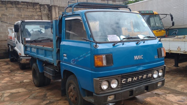 1984 MITSUBISHI CANTER DUMP