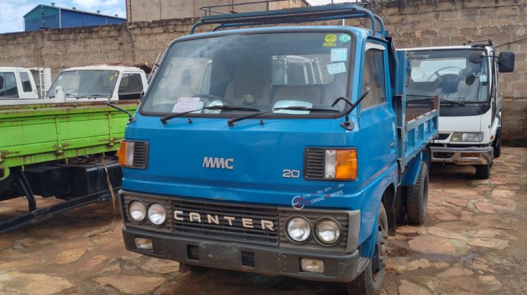 1984 MITSUBISHI CANTER DUMP