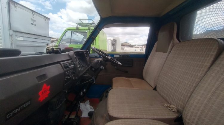 1984 MITSUBISHI CANTER DUMP