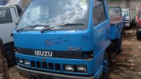 1986 ISUZU ELF MILK TANKER