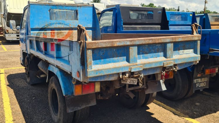 1986 ISUZU ELF TIPPER