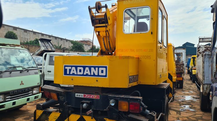 1988 MITSUBISHI FUSO FIGHTER CRANE TRUCK