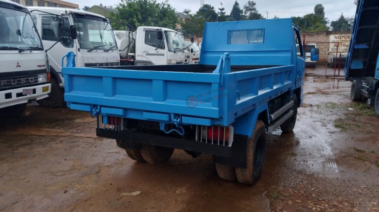 1988 ISUZU ELF TIPPER