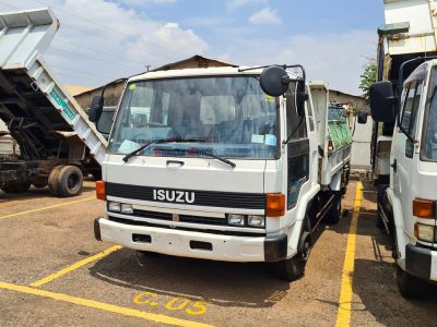 1988 ISUZU FORWARD TIPPER