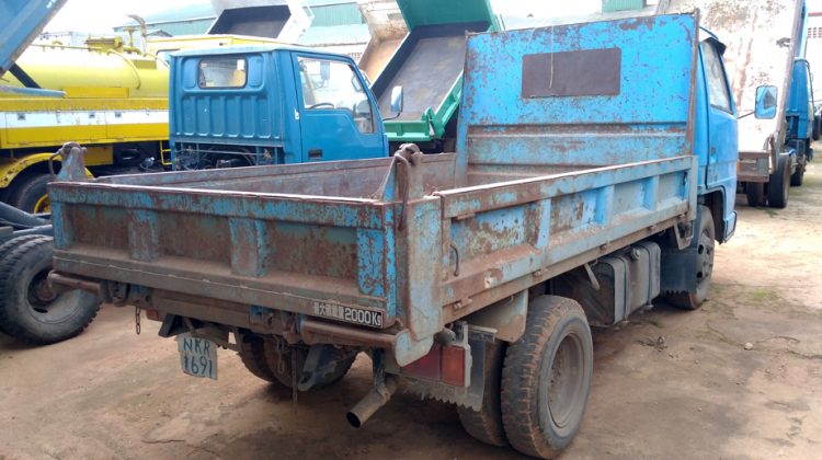 1989 ISUZU ELF TIPPER