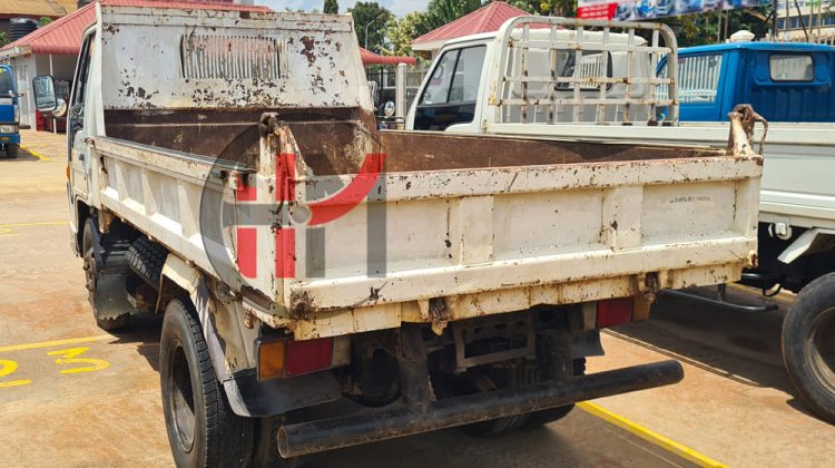 1989 ISUZU ELF TIPPER