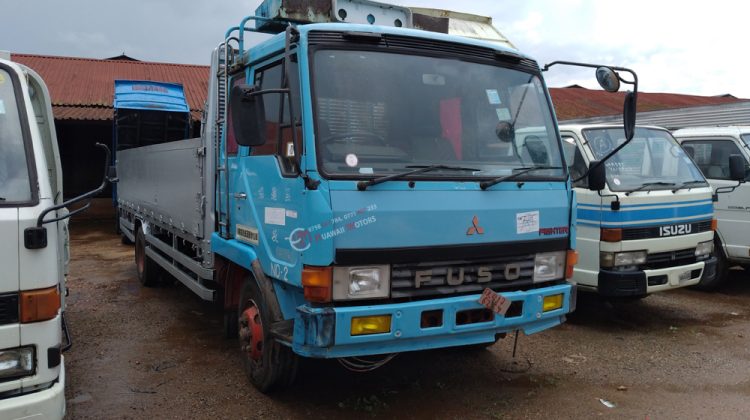 1989 MITSUBISHI FUSO FIGHTER TRUCK