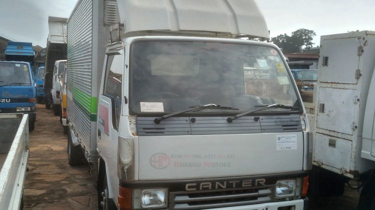 1989 MITSUBISHI CANTER BOX BODY