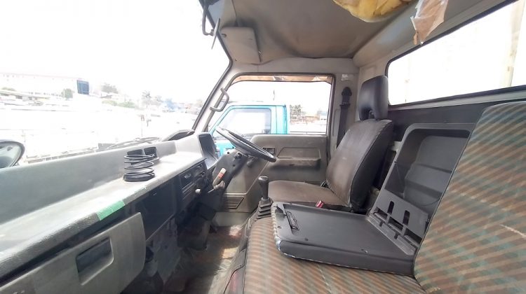 1990 MITSUBISHI CANTER 3.5