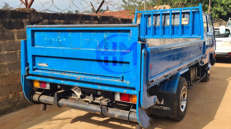 1990 MITSUBISHI CANTER TRUCK