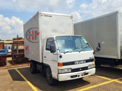 1991 ISUZU ELF BOXBODY TRUCK