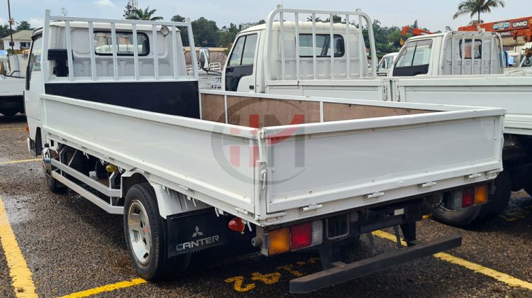 1992 MITSUBISHI CANTER TRUCK