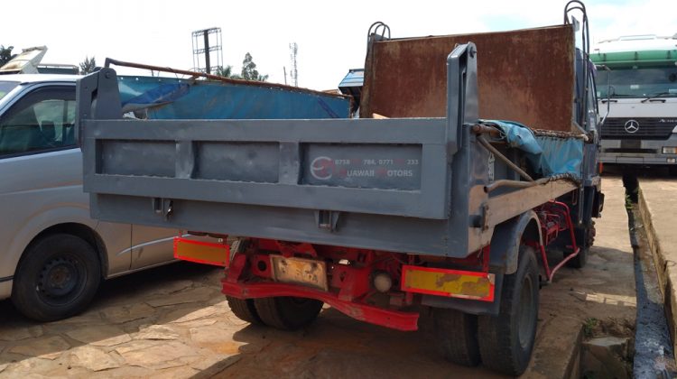 1993 ISUZU FORWARD DUMP TRUCK