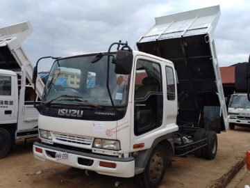 1994 ISUZU FORWARD DUMP TRUCK