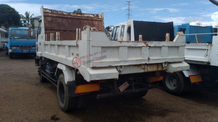 1994 ISUZU FORWARD TIPPER TRUCK