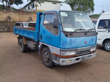 1995 MITSUBISHI CANTER TIPPER