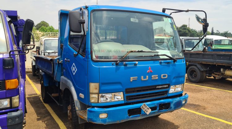 2002 MITSUBISHI FUSO FIGHTER TIPPER