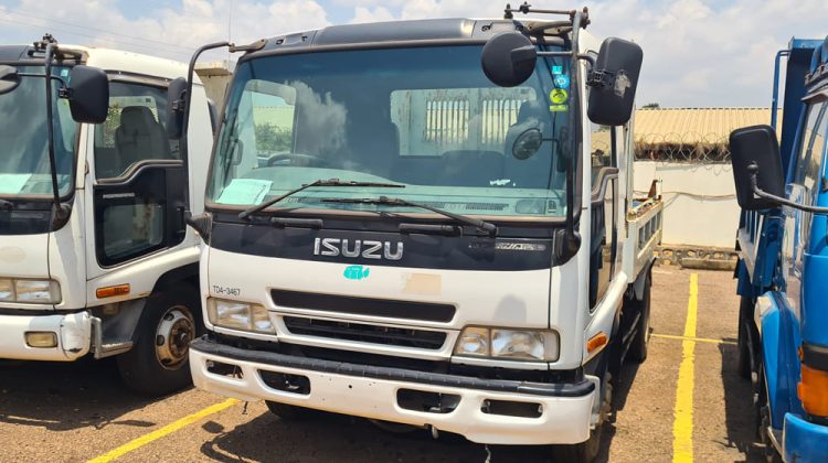 2005 ISUZU FORWARD TIPPER