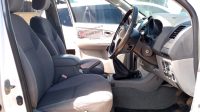 2006 TOYOTA HILUX MANUAL DIESEL