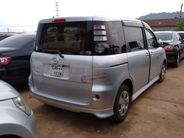 2006 TOYOTA SIENTA X