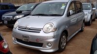 2006 TOYOTA SIENTA X