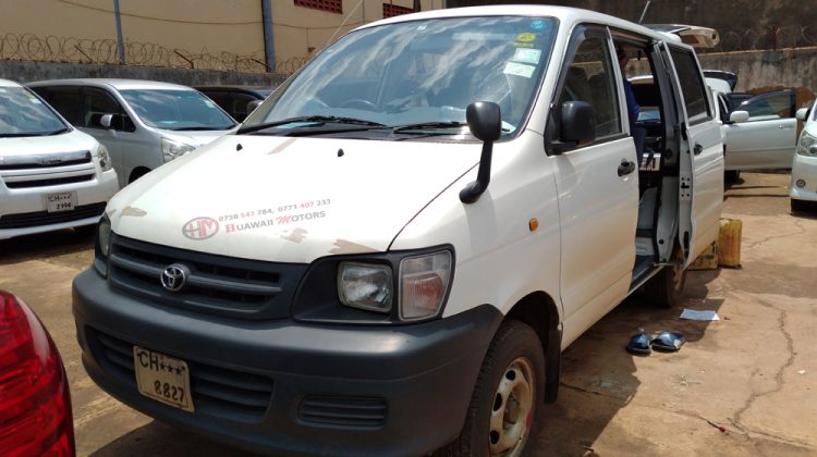 2006 TOYOTA TOWNACE NOAH DX