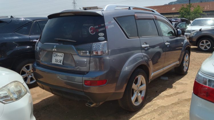 2007 MITSUBISHI OUTLANDER