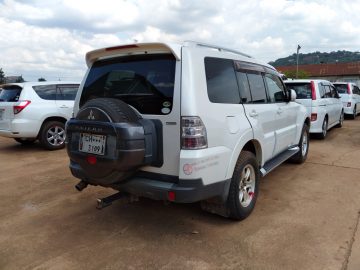 2007 MITSUBISHI PAJERO EXCEED