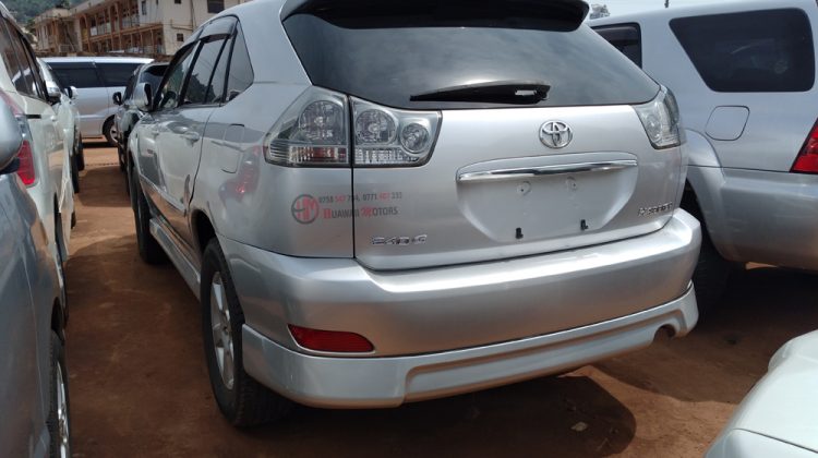 2007 TOYOTA HARRIER 240G