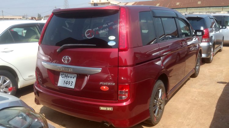 2007 TOYOTA ISIS PLATANA