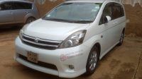 2007 TOYOTA ISIS PLATANA