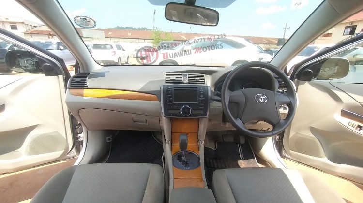 2007 TOYOTA PREMIO