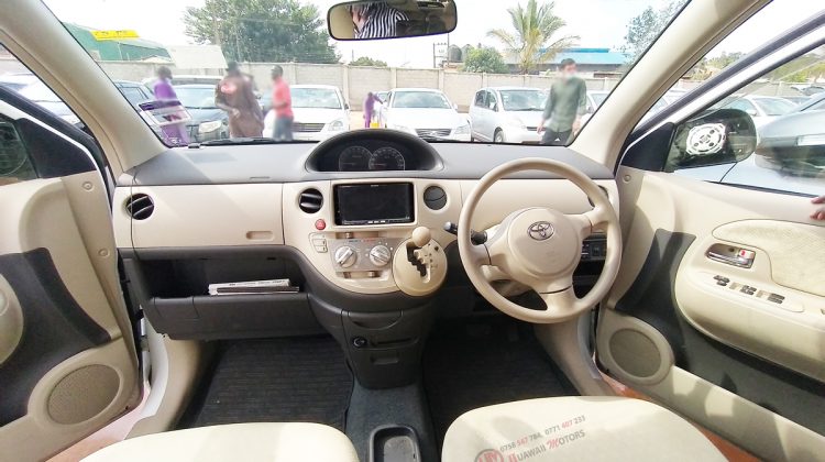 2007 TOYOTA SIENTA