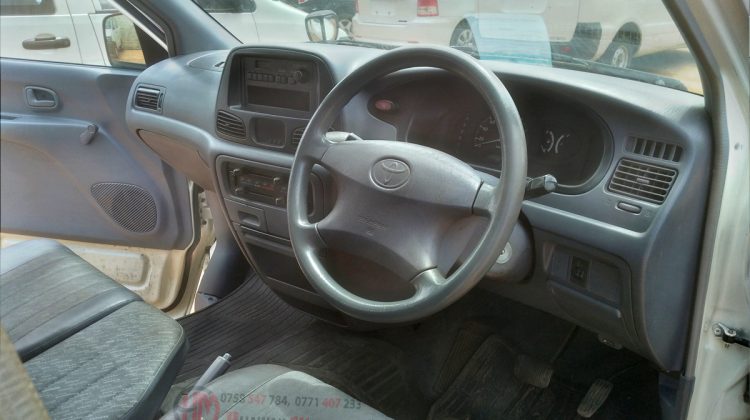 2007 TOYOTA TOWNACE DX VAN