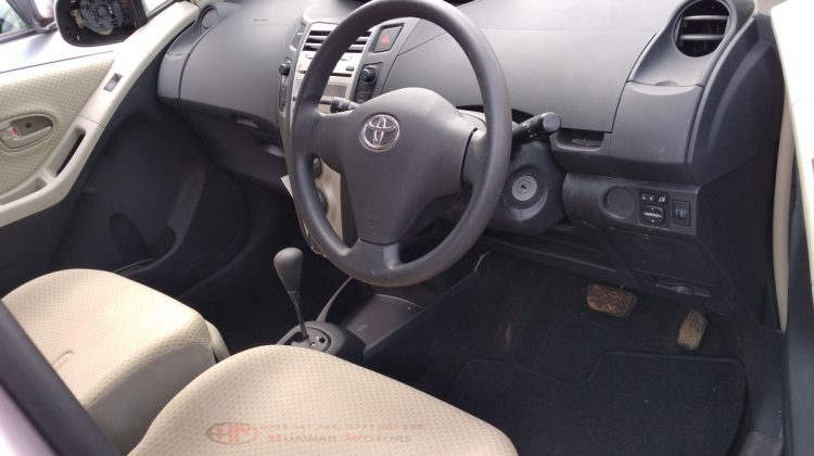 2007 TOYOTA VITZ