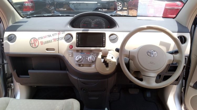 2007 TOYOTA SIENTA – Adapted Automobile