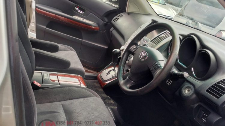 2008 TOYOTA HARRIER