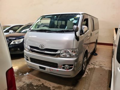 2008 TOYOTA HIACE VAN