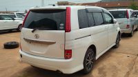 2008 TOYOTA ISIS PLATANA