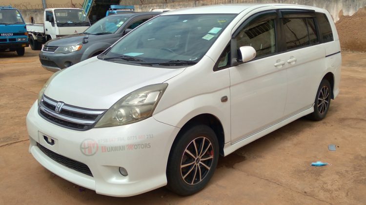 2008 TOYOTA ISIS PLATANA