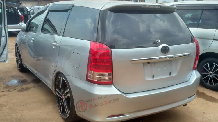 2008 TOYOTA WISH