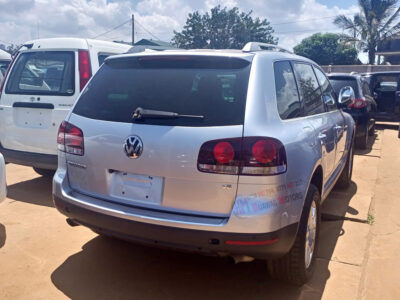 2008 VOLKWAGEN TOUREG V6