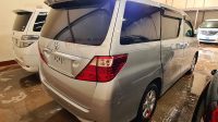 2010 TOYOTA ALPHARD