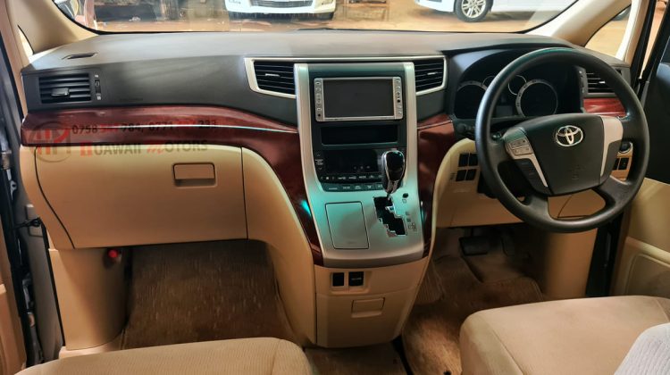 2010 TOYOTA ALPHARD