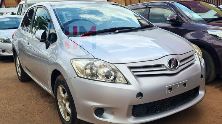 2009 TOYOTA AURIS