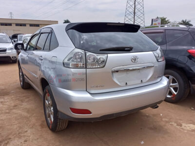 2009 TOYOTA HARRIER