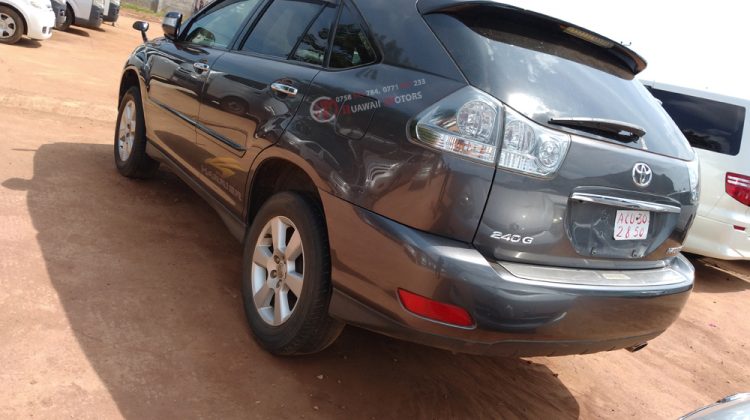 2009 TOYOTA HARRIER