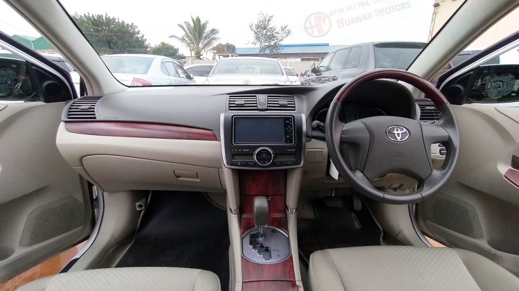 2009 TOYOTA PREMIO