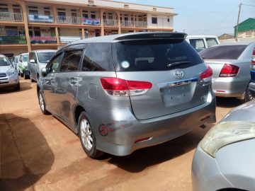 2009 TOYOTA WISH