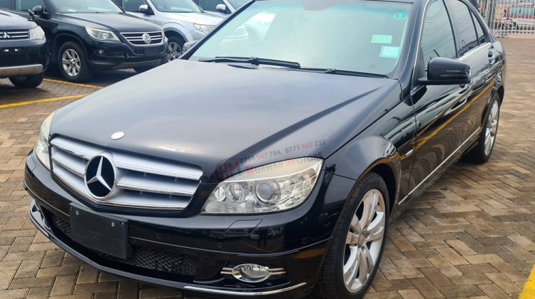 2010 MERCEDES-BENZ C-CLASS C200 CGI